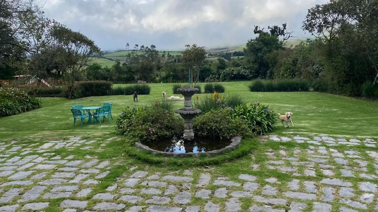 La Antigua Hotel De Montana Κίτο 4*,  Ισημερινός